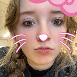 Meet your Posher, Rae